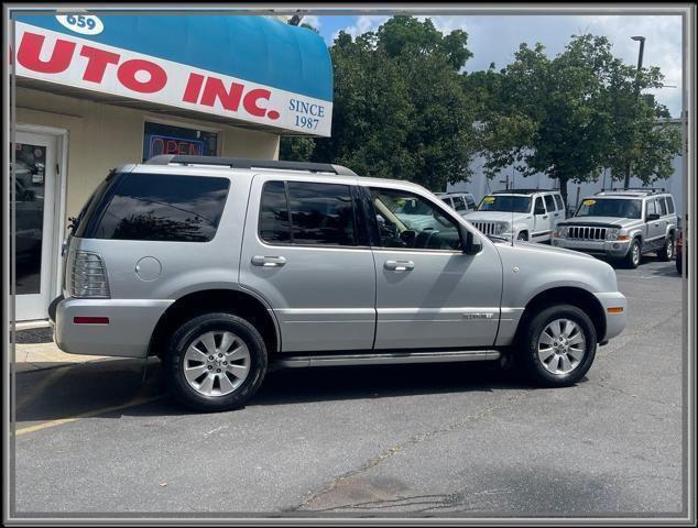 used 2010 Mercury Mountaineer car, priced at $9,999