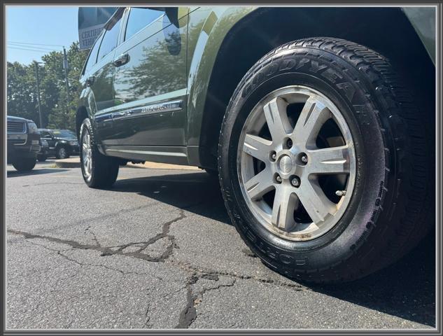 used 2008 Jeep Grand Cherokee car, priced at $8,999