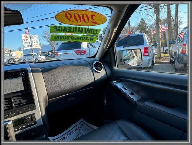 used 2009 Mercury Mountaineer car, priced at $9,999