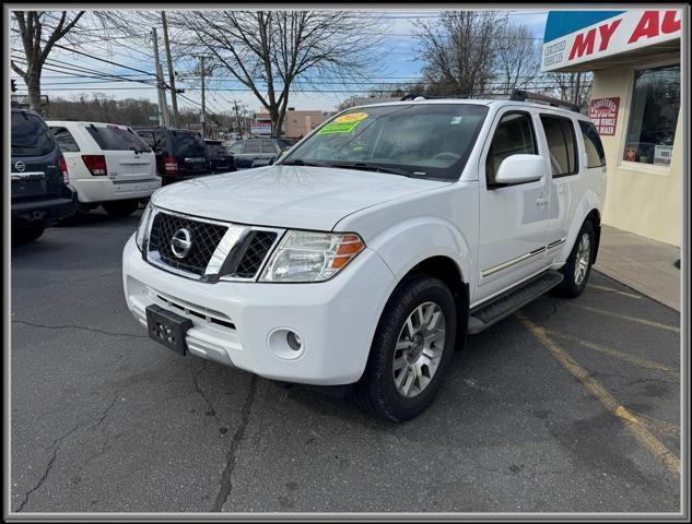 used 2012 Nissan Pathfinder car, priced at $12,999