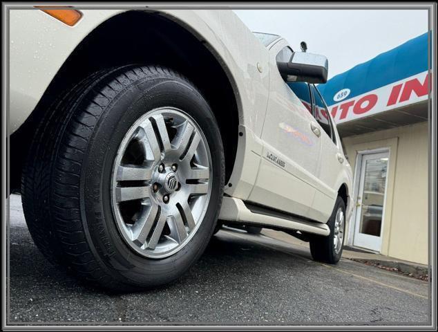 used 2009 Mercury Mountaineer car, priced at $9,999