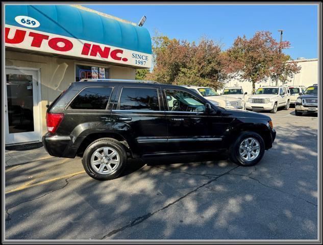 used 2010 Jeep Grand Cherokee car, priced at $10,999