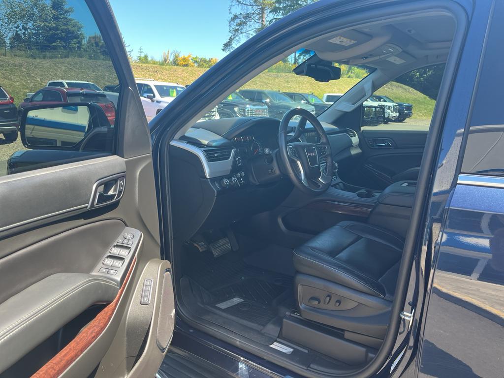 used 2018 GMC Yukon car, priced at $34,500