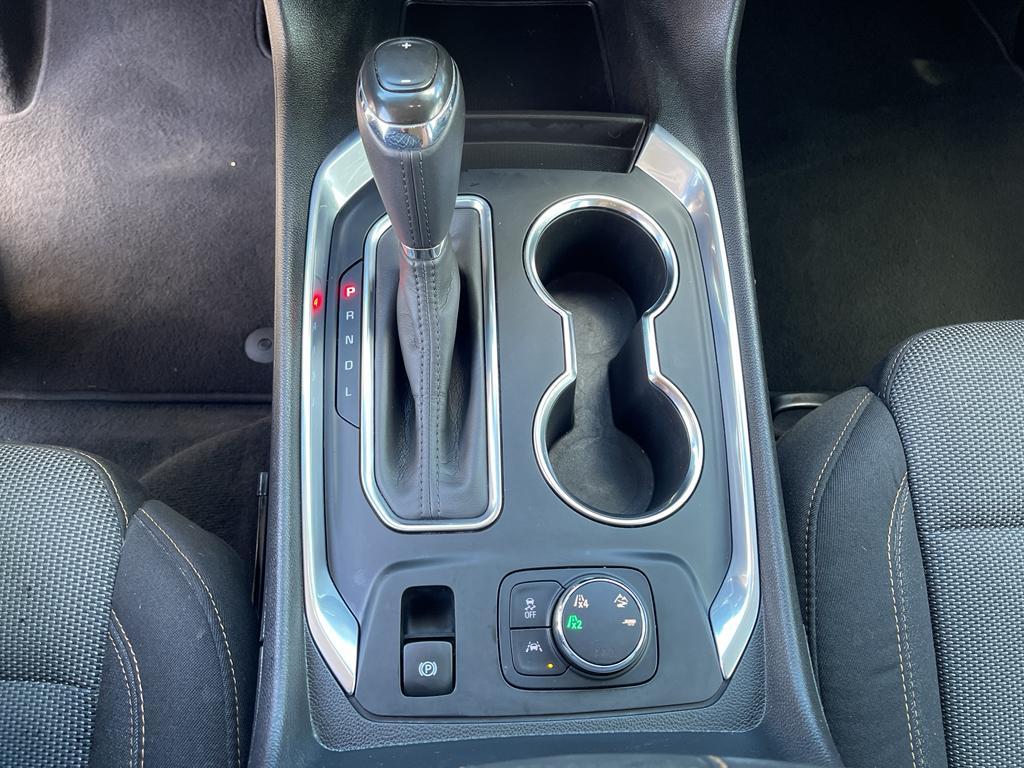 used 2020 Chevrolet Traverse car, priced at $22,799