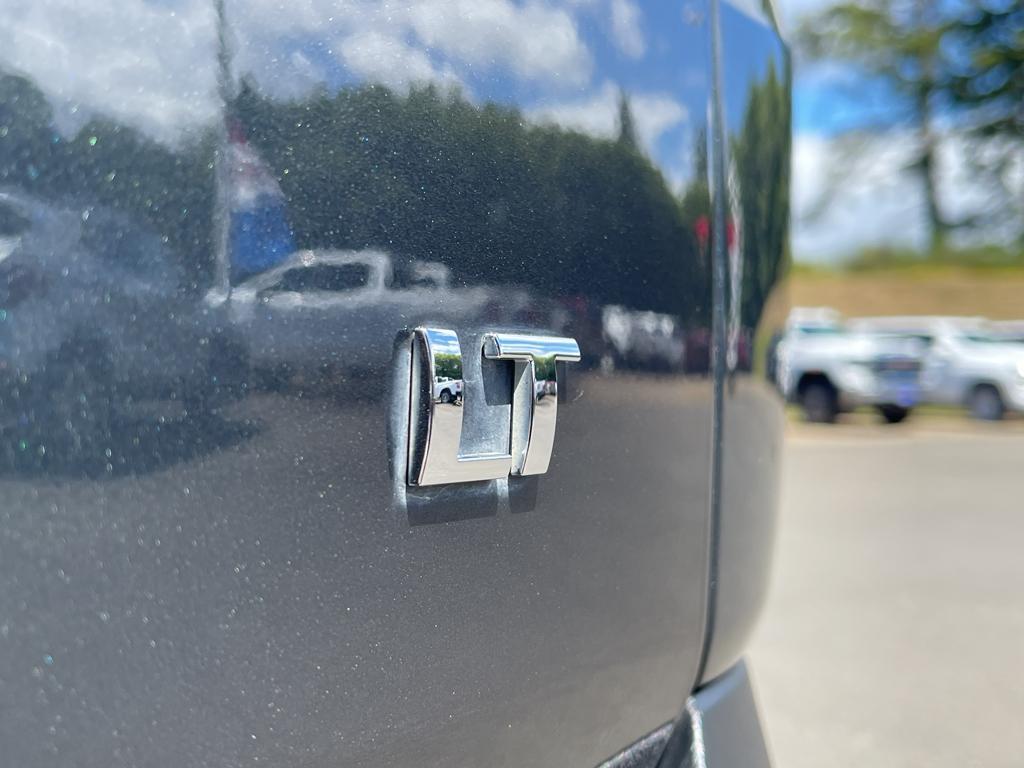 used 2020 Chevrolet Traverse car, priced at $22,799