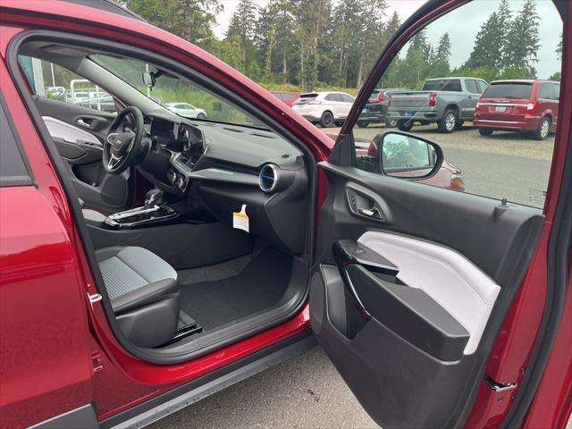 new 2025 Chevrolet Trax car, priced at $25,760