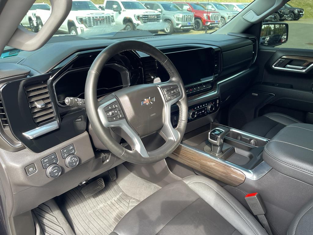 used 2024 Chevrolet Silverado 1500 car, priced at $55,999