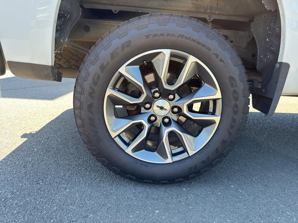 used 2020 Chevrolet Silverado 1500 car, priced at $36,699
