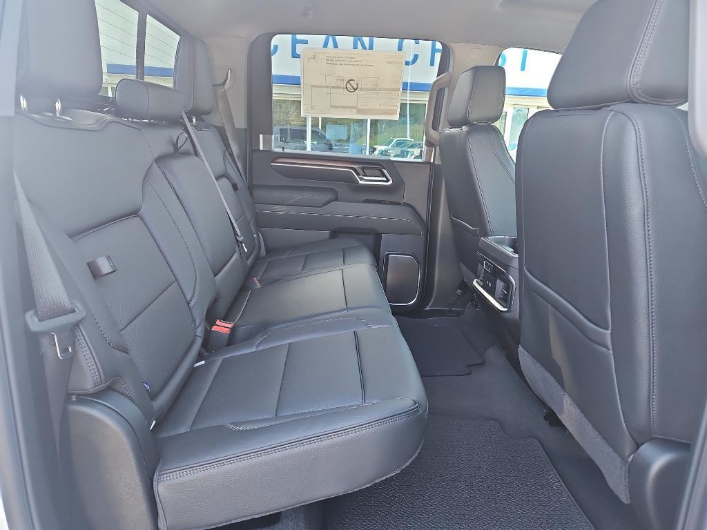 new 2025 GMC Sierra 2500 car, priced at $87,270