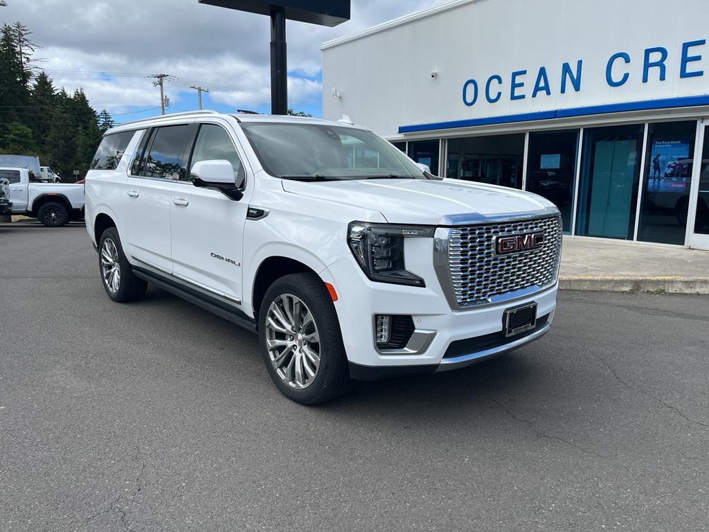 used 2021 GMC Yukon XL car, priced at $53,299