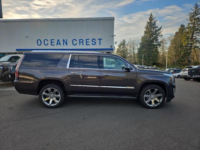 used 2016 Cadillac Escalade ESV car, priced at $22,450