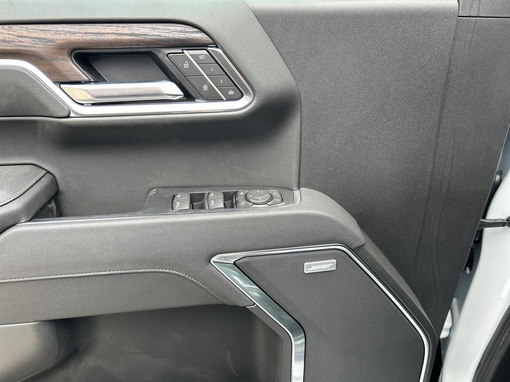 new 2025 GMC Sierra 1500 car, priced at $67,225