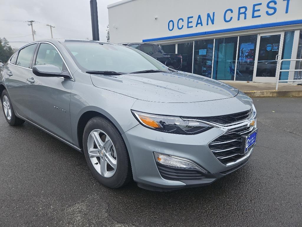 new 2025 Chevrolet Malibu car, priced at $24,500