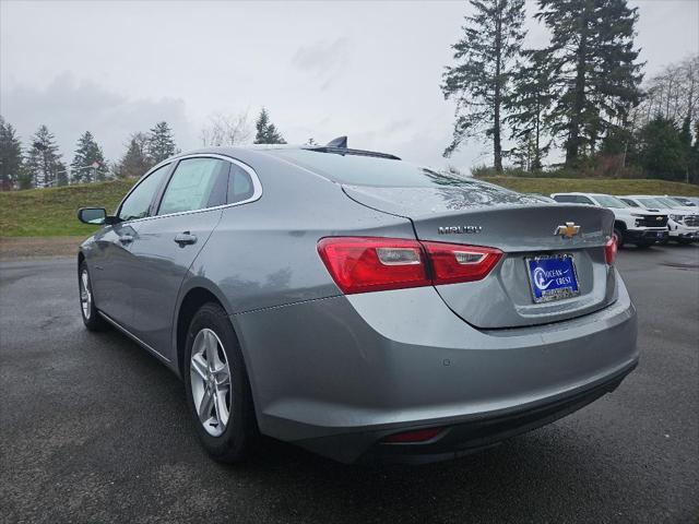 new 2025 Chevrolet Malibu car, priced at $27,320