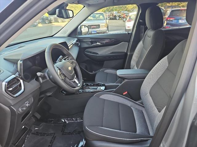 new 2025 Chevrolet TrailBlazer car, priced at $31,825