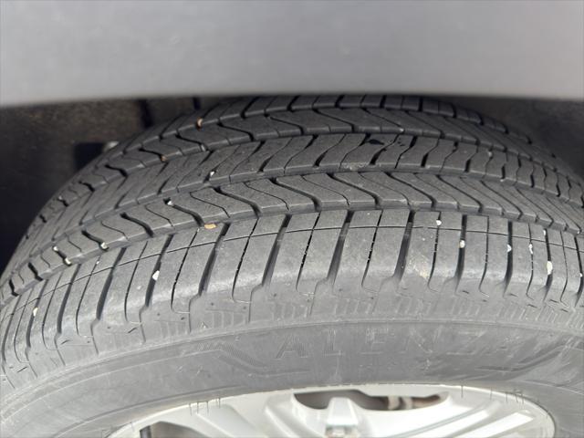 used 2024 GMC Terrain car, priced at $28,899