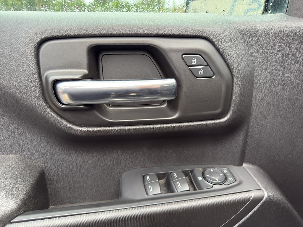 used 2024 Chevrolet Silverado 1500 car, priced at $41,899