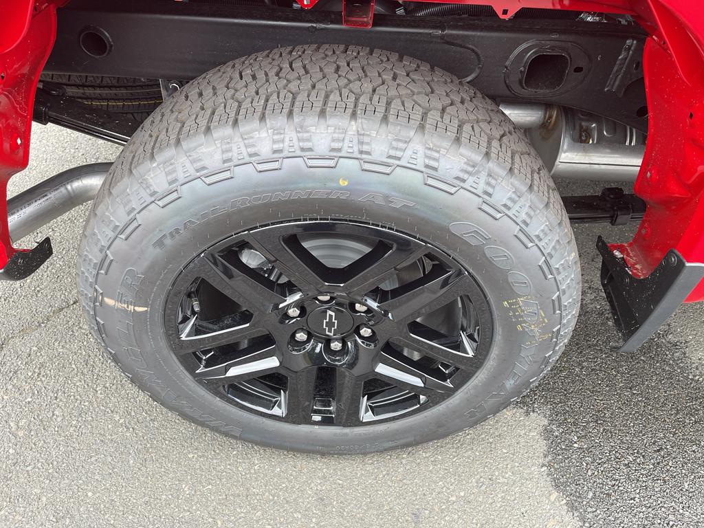 new 2025 Chevrolet Silverado 1500 car, priced at $51,990