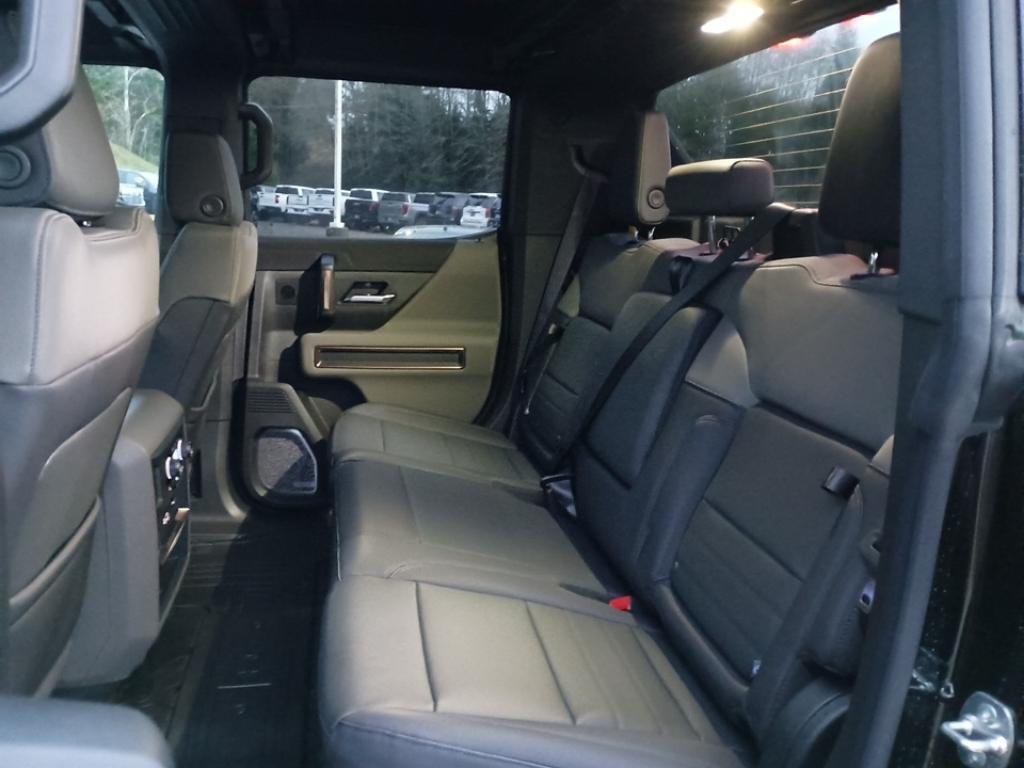 new 2025 GMC HUMMER EV Pickup car, priced at $122,555