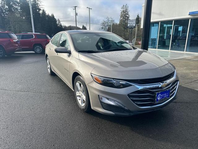 used 2022 Chevrolet Malibu car, priced at $19,999