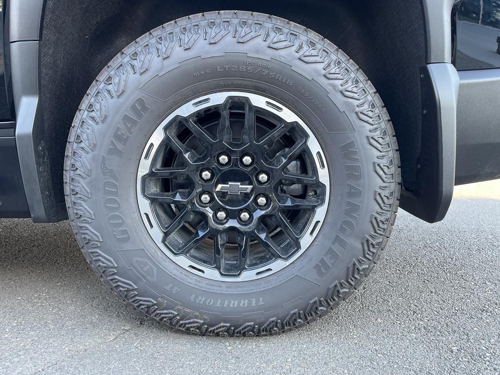 new 2026 Chevrolet Silverado EV car, priced at $89,285