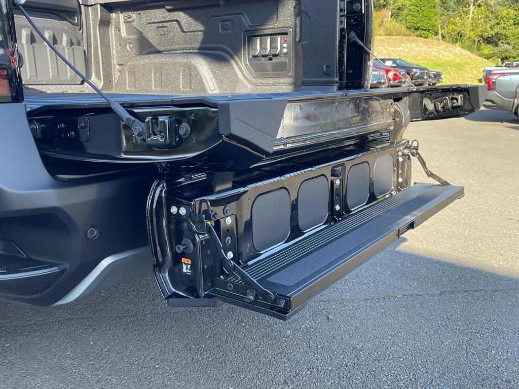 new 2026 Chevrolet Silverado EV car, priced at $89,285