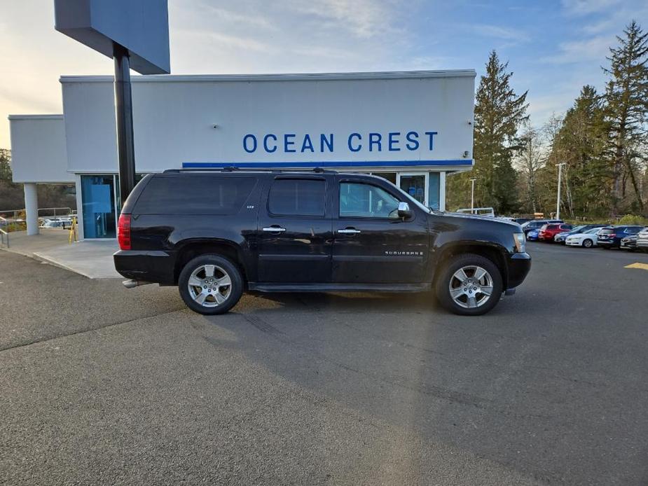 used 2008 Chevrolet Suburban car, priced at $19,999