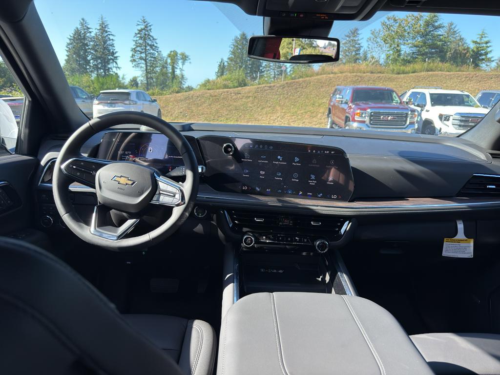 new 2025 Chevrolet Suburban car, priced at $73,180