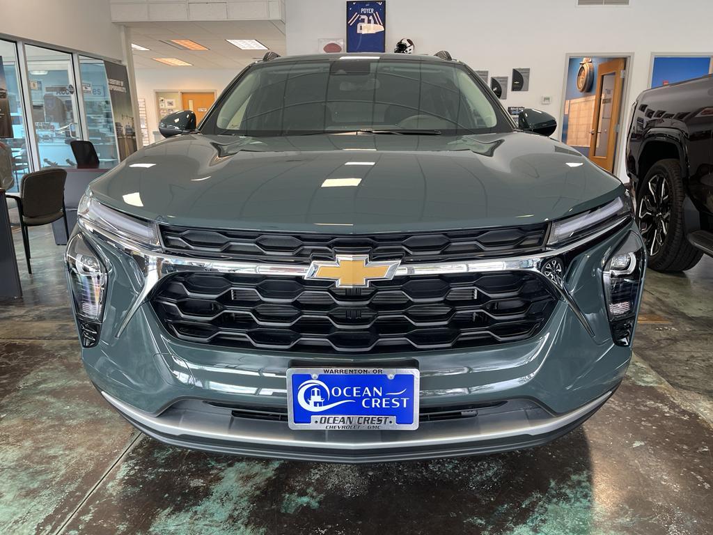 new 2025 Chevrolet Trax car, priced at $24,345