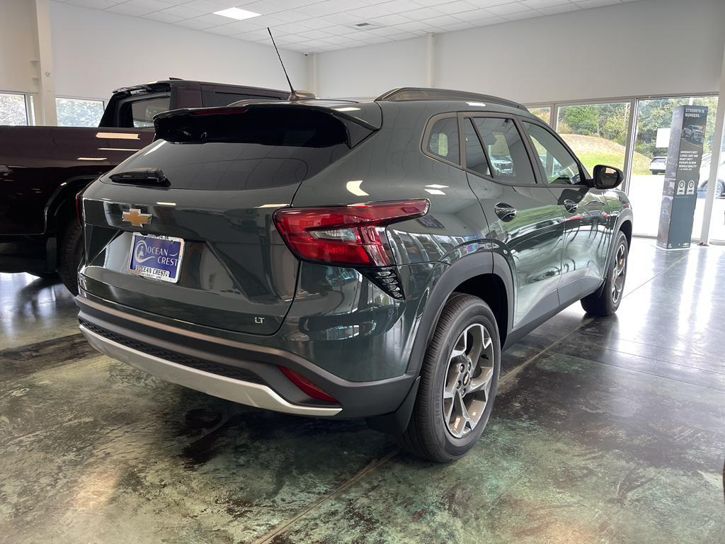 new 2025 Chevrolet Trax car, priced at $24,345