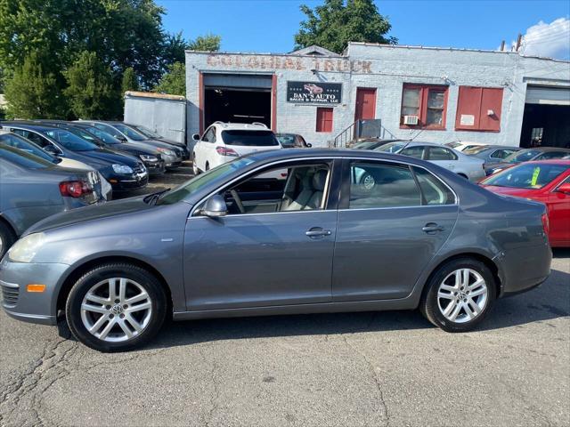 used 2007 Volkswagen Jetta car, priced at $5,495