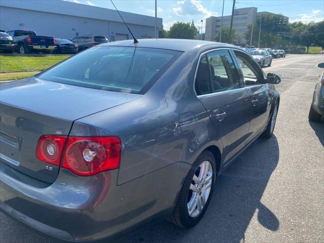 used 2007 Volkswagen Jetta car, priced at $5,495