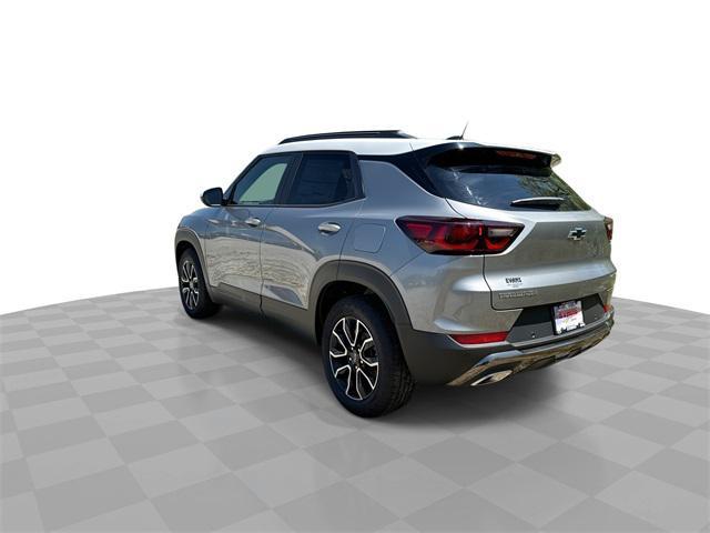 new 2025 Chevrolet TrailBlazer car, priced at $32,080