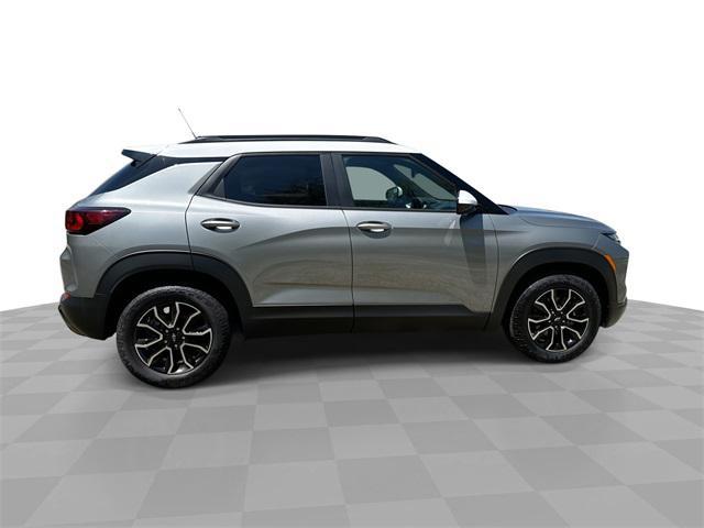 new 2025 Chevrolet TrailBlazer car, priced at $31,299