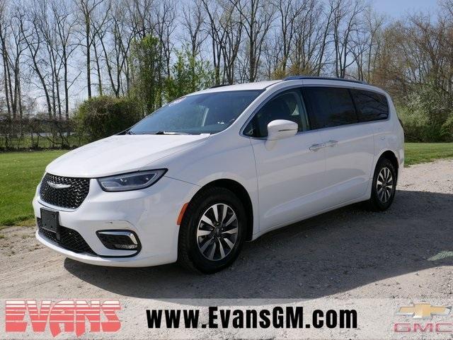 used 2021 Chrysler Pacifica car, priced at $21,687