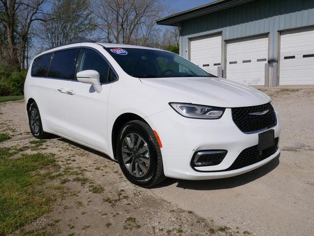 used 2021 Chrysler Pacifica car, priced at $22,532