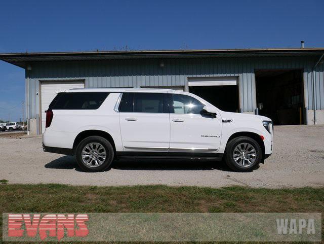 used 2022 GMC Yukon XL car, priced at $56,000