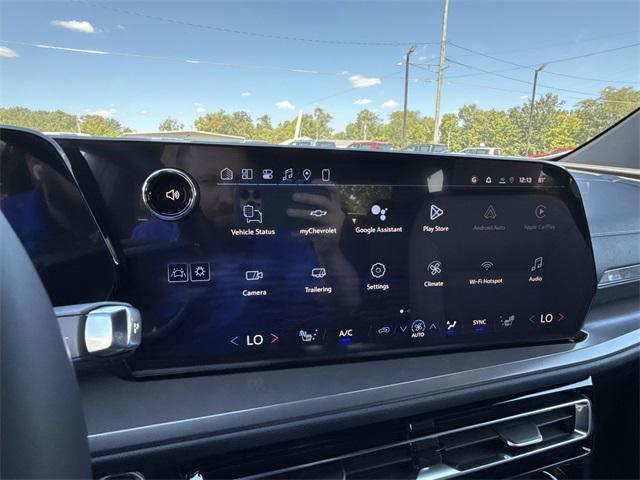 new 2026 Chevrolet Traverse car, priced at $47,415