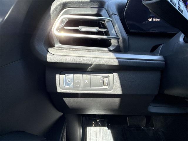 new 2026 Chevrolet Traverse car, priced at $47,415