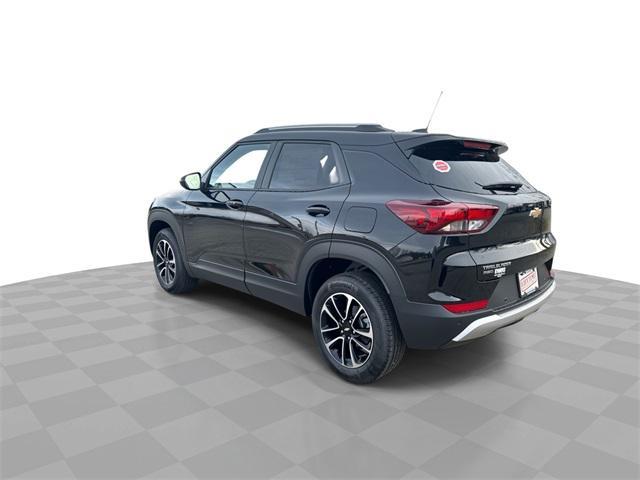 new 2025 Chevrolet TrailBlazer car, priced at $29,499