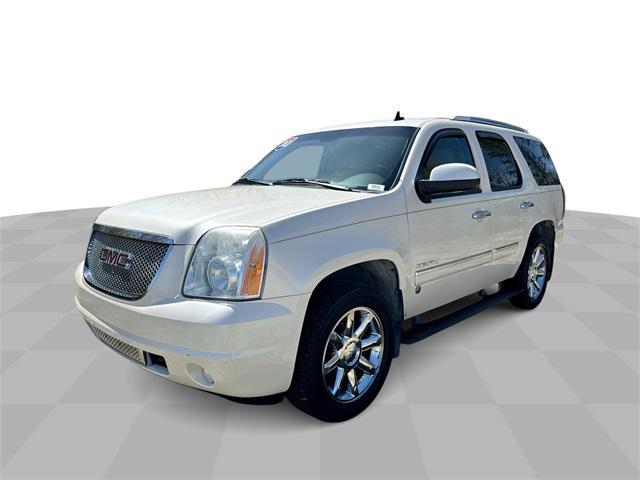 used 2013 GMC Yukon car, priced at $14,995