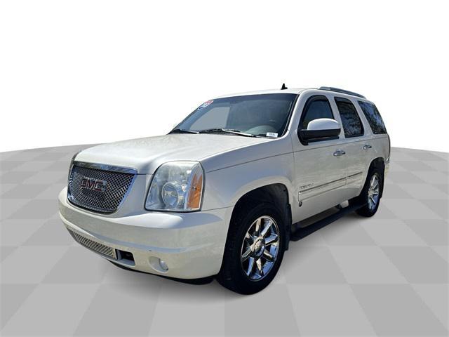 used 2013 GMC Yukon car, priced at $14,995
