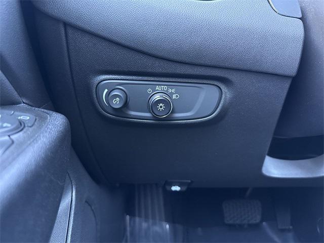 used 2022 Chevrolet Equinox car, priced at $20,785