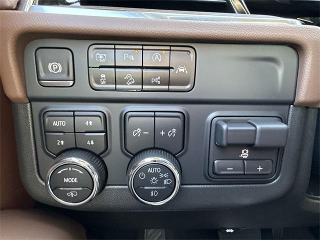 new 2025 Chevrolet Suburban car, priced at $95,000