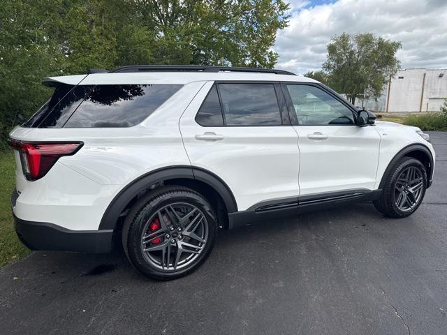 new 2025 Ford Explorer car, priced at $53,870