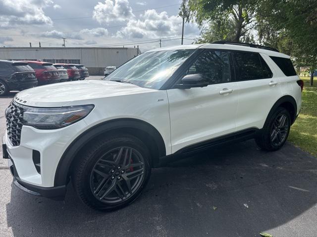 new 2025 Ford Explorer car, priced at $53,870