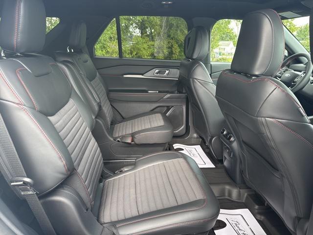 new 2025 Ford Explorer car, priced at $53,870