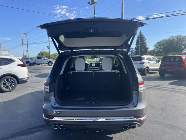 new 2025 Lincoln Aviator car, priced at $65,365