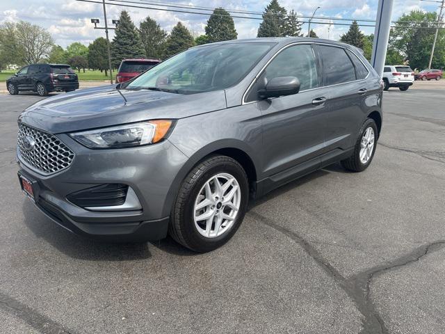 used 2024 Ford Edge car, priced at $24,451