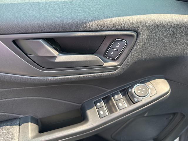 new 2025 Ford Escape car, priced at $28,434